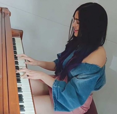 Gues what actress Adah Sharma