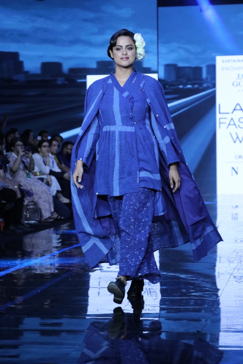 Mumbai: Actress Neha Mahajan walks the ramp for fashion designer Jayati Goenka on Day 2 of the Lakme Fashion Week (LFW) Summer/Resort 2020, in Mumbai on Feb 12, 2020. (Photo: IANS)