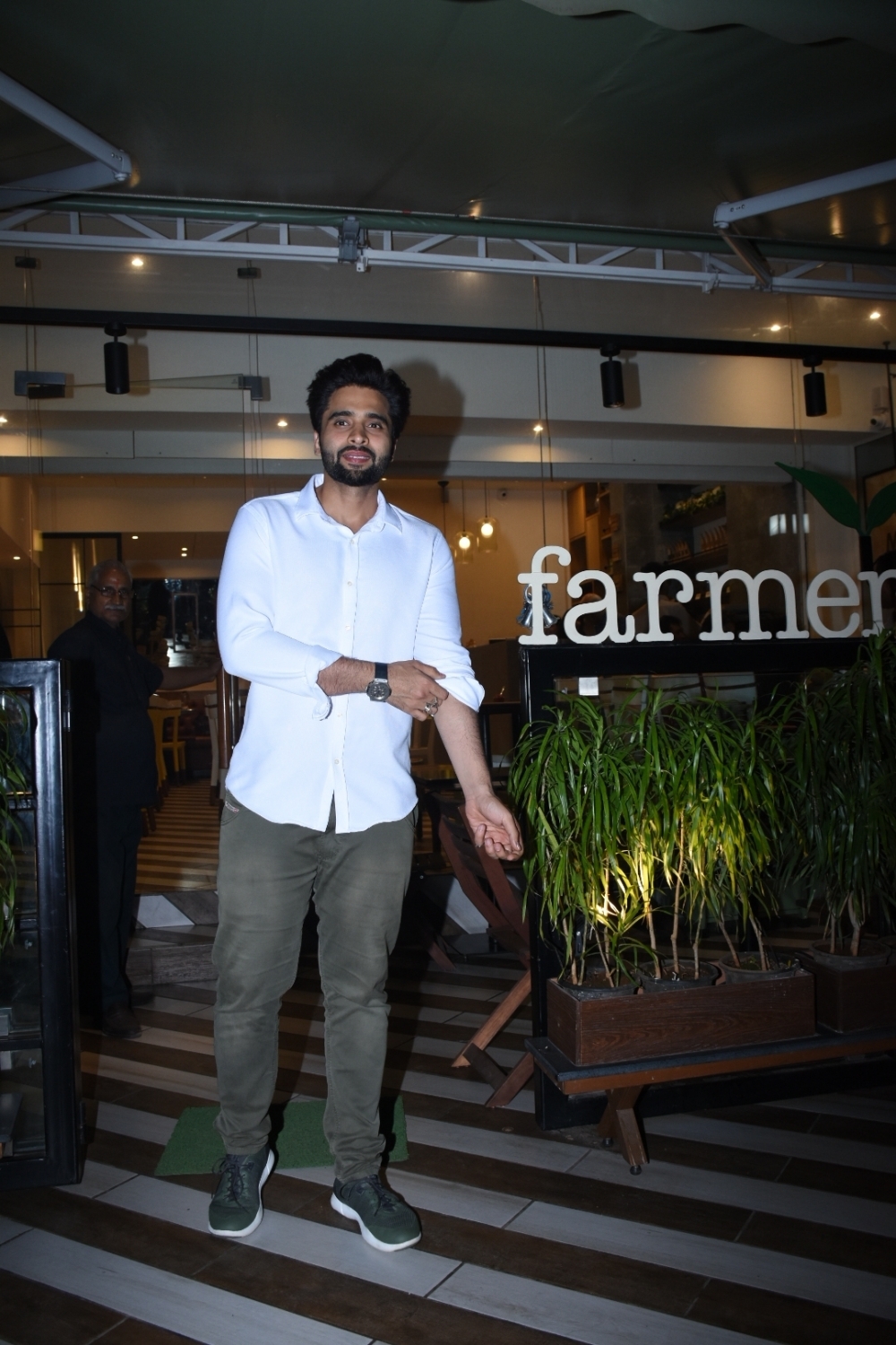 Mumbai: Actor Jackky Bhagnani seen at a Bandra cafe in Mumbai on March 2, 2020. (Photo: IANS)