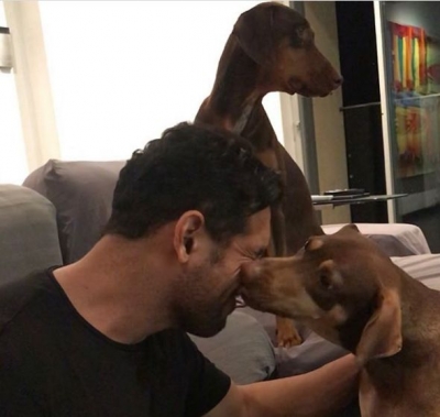 Bollywood hunk John Abraham has two furry babies, Sia and Bailey. The two have a profile 