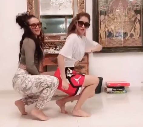 Actor Tiger Shroff's sister Krishna along with actress Disha Patani are getting bored at home -- at least that's what they have expressed through there latest funny "bored in a house" video. To kill their boredom, Disha and Krishna have made a Tik Tok video. The two were seen dancing to the tunes of an amusing track "I'm bored in a house".