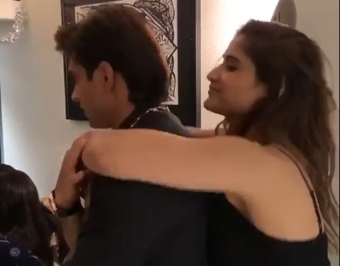 Karan Singh Grover's birthday wish for Arti Singh.