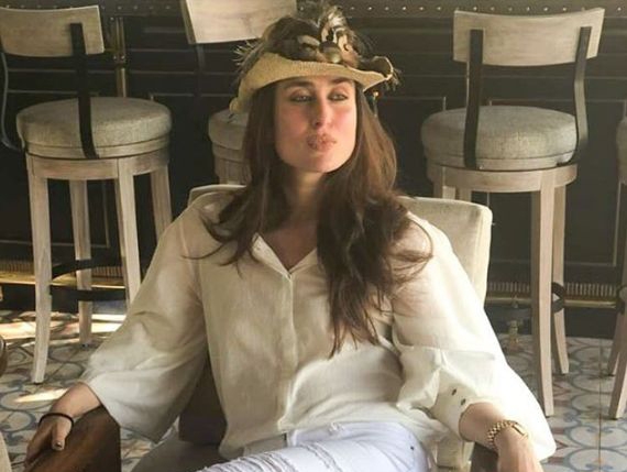 Kareena perfects 'work from home' with a pout.
