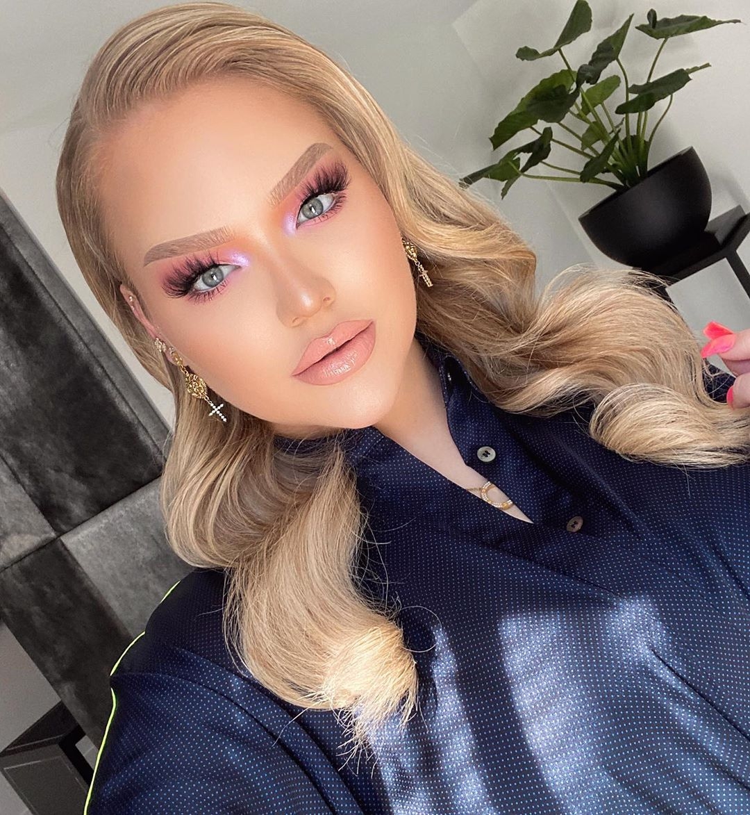 Beauty gurus to watch on social media.