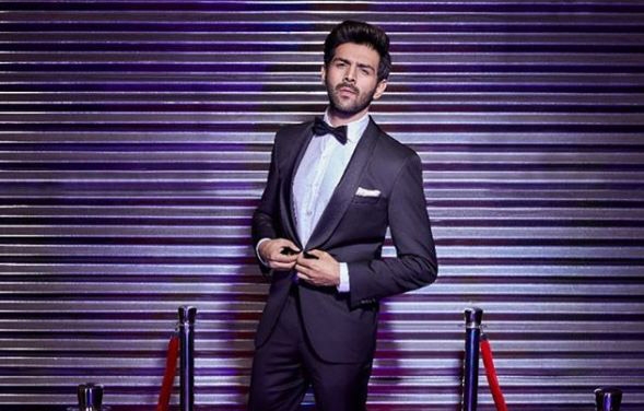 Kartik Aaryanâ€™s dapper reminder of lockdown.
