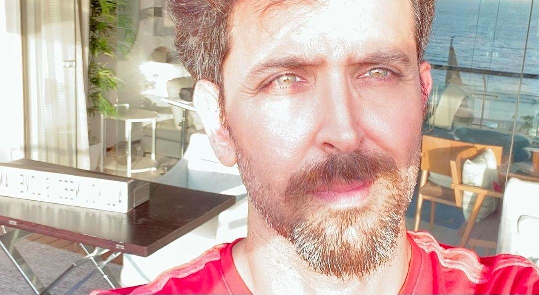 Photo for: Hrithik Roshan shares 'lockdown tips' for 'mental health'.