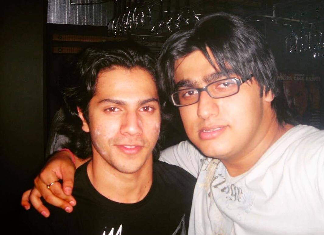 Varun Dhawan B'day: B-Town wishes 'guy with a heart of gold'.