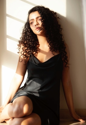 Lockdown diaries: Ruhii Singh starts online sessions with stars.