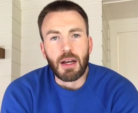Chris Evans joins Instagram for a cause.