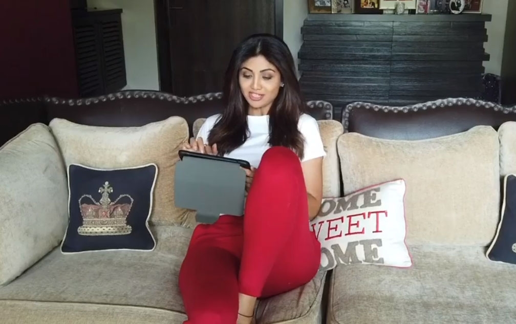 Shilpa Shetty: Managing two kids an uphill taskt.