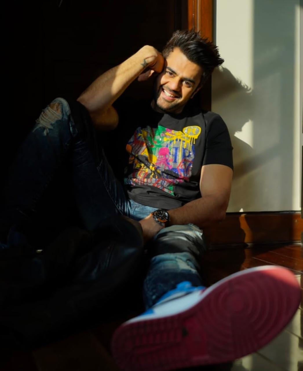 The Lockdown Moviemakers: Shoot at home is the new fad.