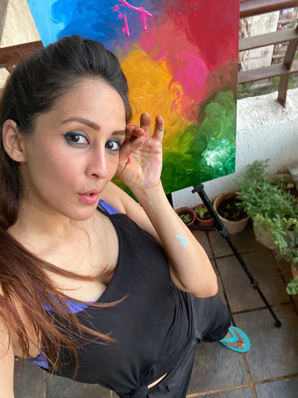 Chahatt Khanna's new hobby is to paint.