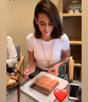 Mandana Karimi celebrates birthday virtually.