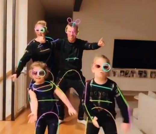 Yes, we have lost it: Warner & family now dance to Punjabi song.