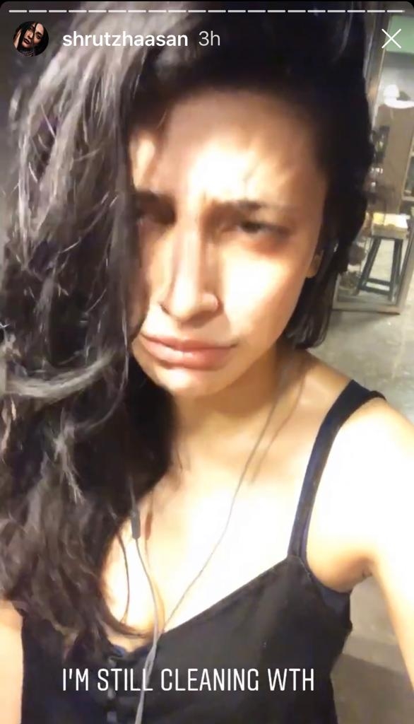 Shruti Haasan has a 'mega clean day'.