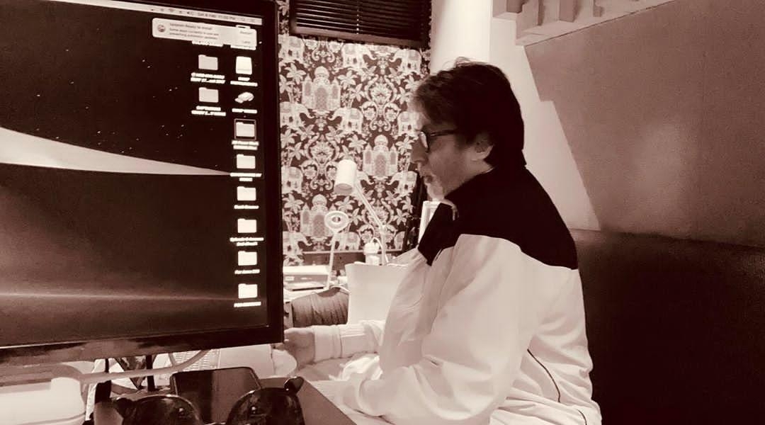 Big B's 'laptop went into a lockdown'!.