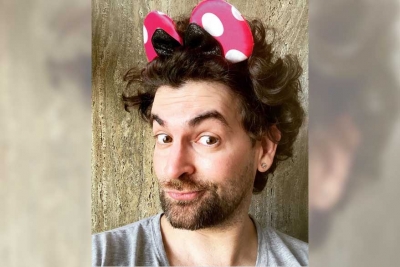 Neil shares advantage of being father to a baby girl.