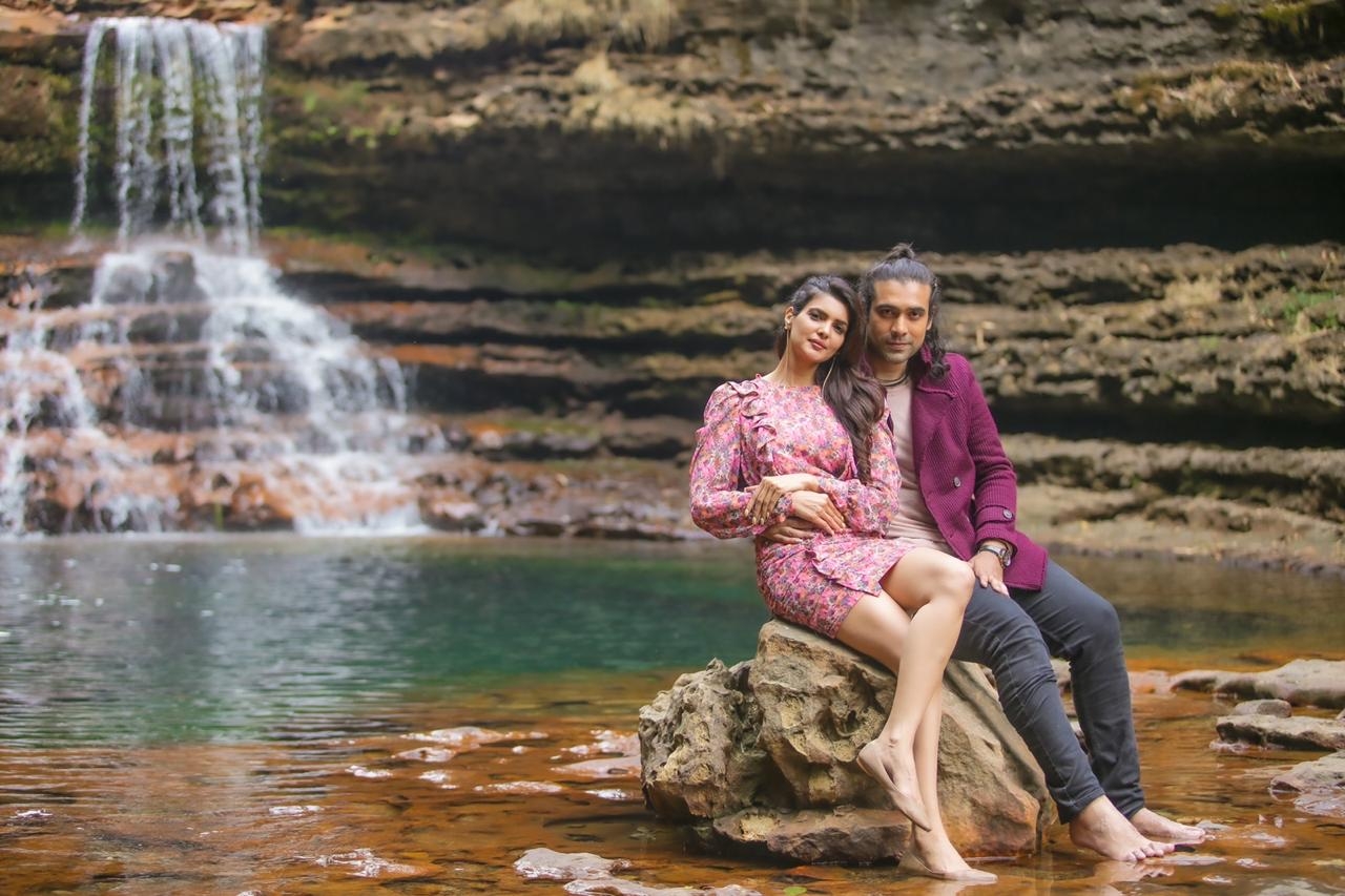 Ihana recalls 'incredibly difficult' moment while shooting for music video.