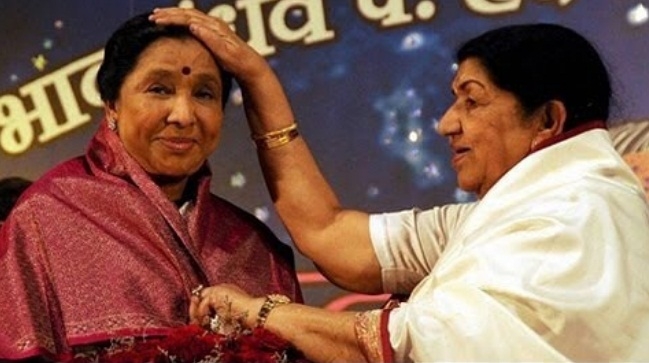 Asha Bhosle: Lata didi and I rarely discuss music.