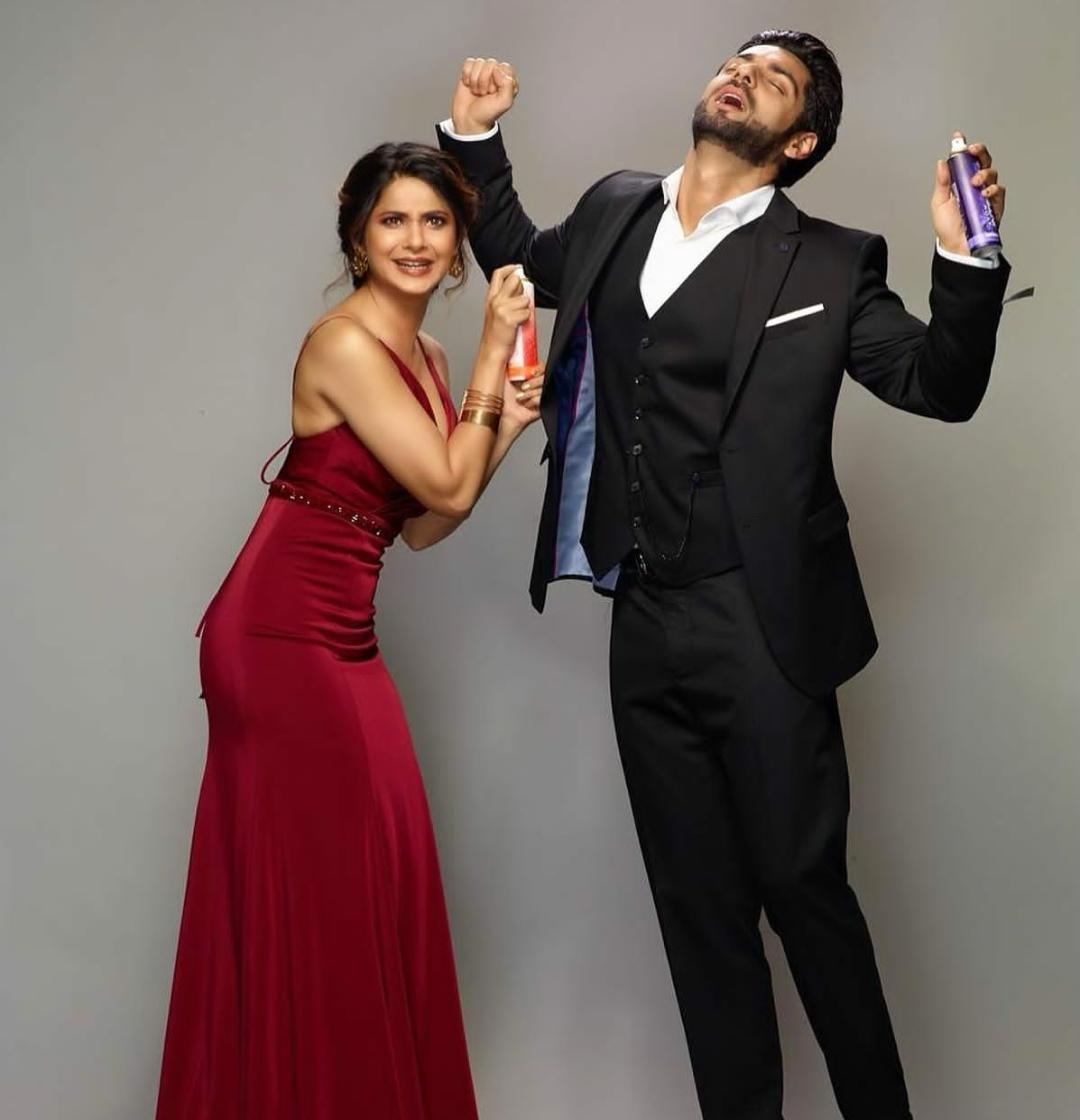 Karan Wahi gets b'day wishes from beau Uditi, co-star Jennifer Winget.