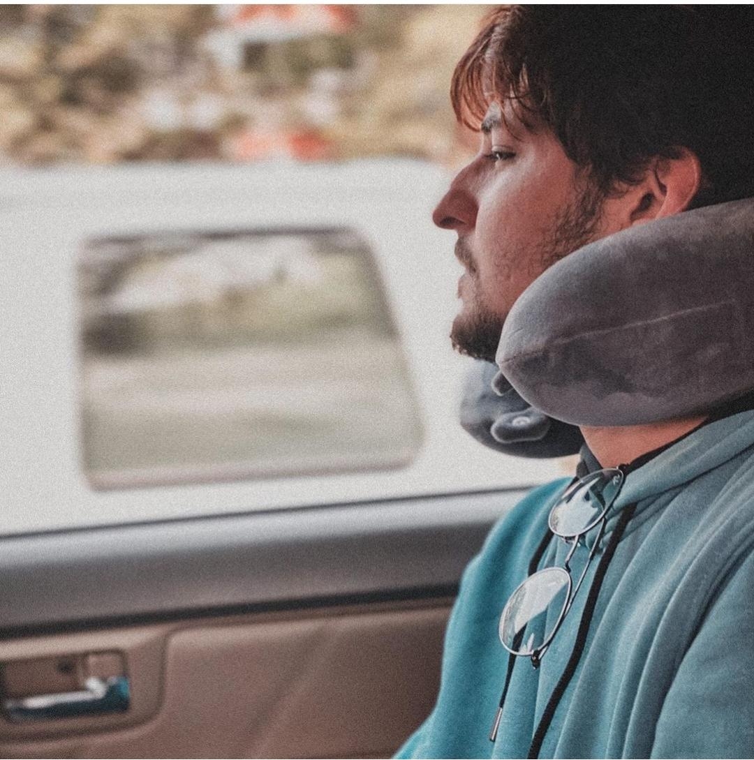 Darshan Raval prefers not getting 'proper sleep'.