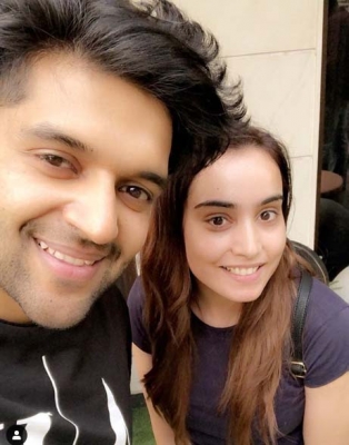 Guru Randhawa pens lyrics for Punjabi singer Barbie Maan.