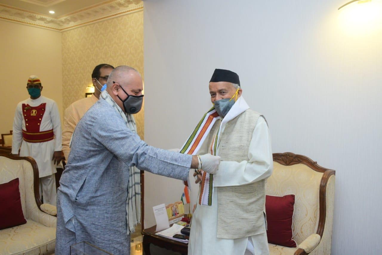 Film-TV body raises issue of senior actors' shoot restraint with Maharashtra Governor.