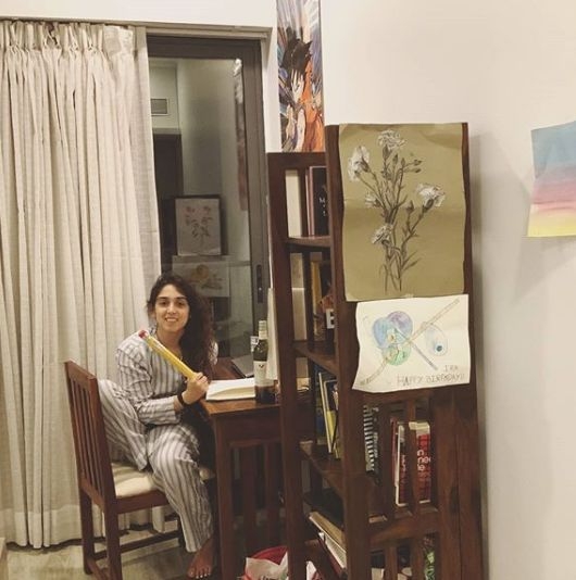 Aamir Khan's daughter Ira moves to a new house.