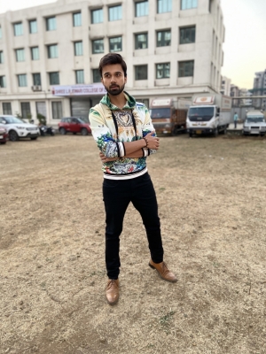 Avinash Mukherjee: I believe versatility is really important as an actor. (Photo: Natalia/IANS)