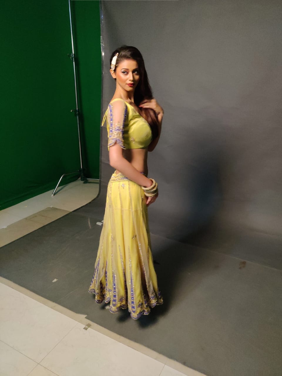 Madhurima Roy to play a bar dancer in web series.