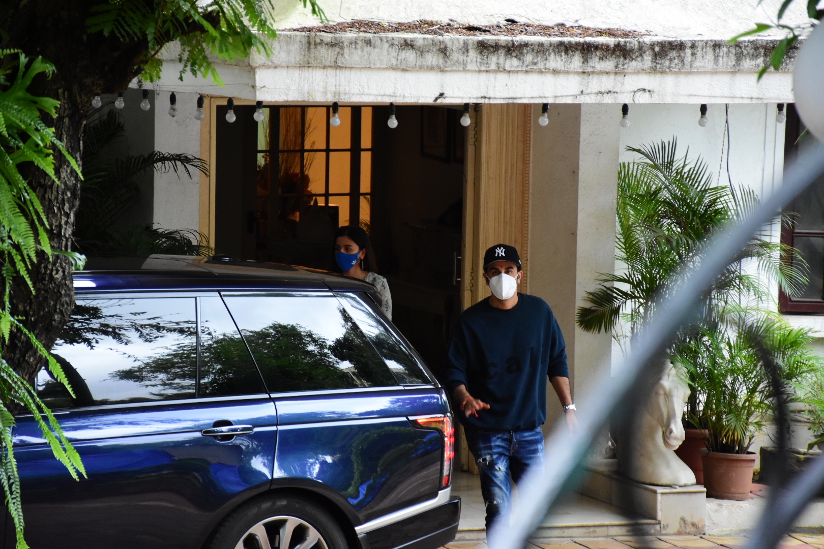 Mumbai: Actor Ranbir Kapoor during Raksha Bandhan celebrations at Raj Kapoor's house, in Mumbai on Aug 3, 2020. (Photo: IANS)