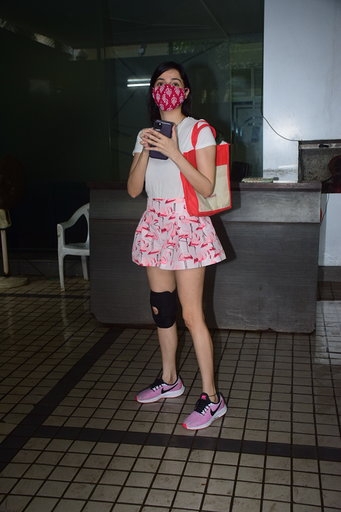 Actress and producer Divya Khosla Kumar seen at the office of T-Series in Andheri, Mumbai on Aug 8, 2020. (Photo: IANS)