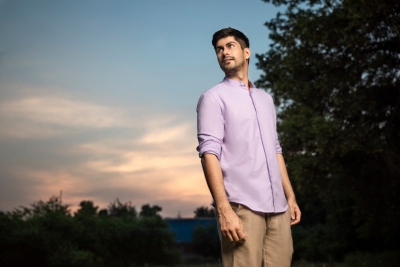 When TV star Namit Khanna turned model-cum-photographer during lockdown.