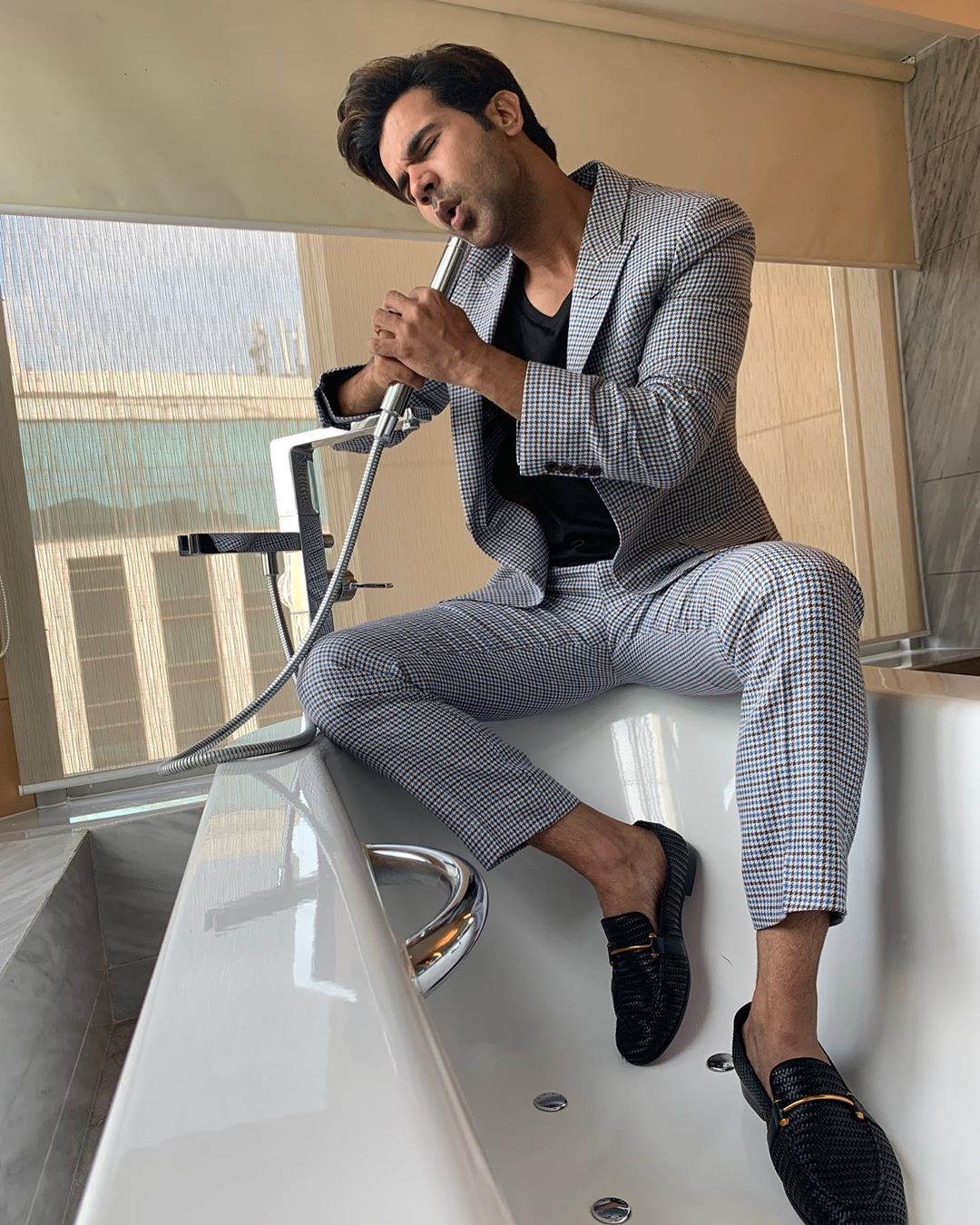 Rajkummar Rao is a bathroom singer.