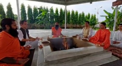 #GlobalPrayersForSSR trends, Ramdev does havan, Ankita calls late actor Miracle-Man