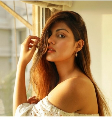 Rhea Chakraborty alleges getting rape and murder threat.