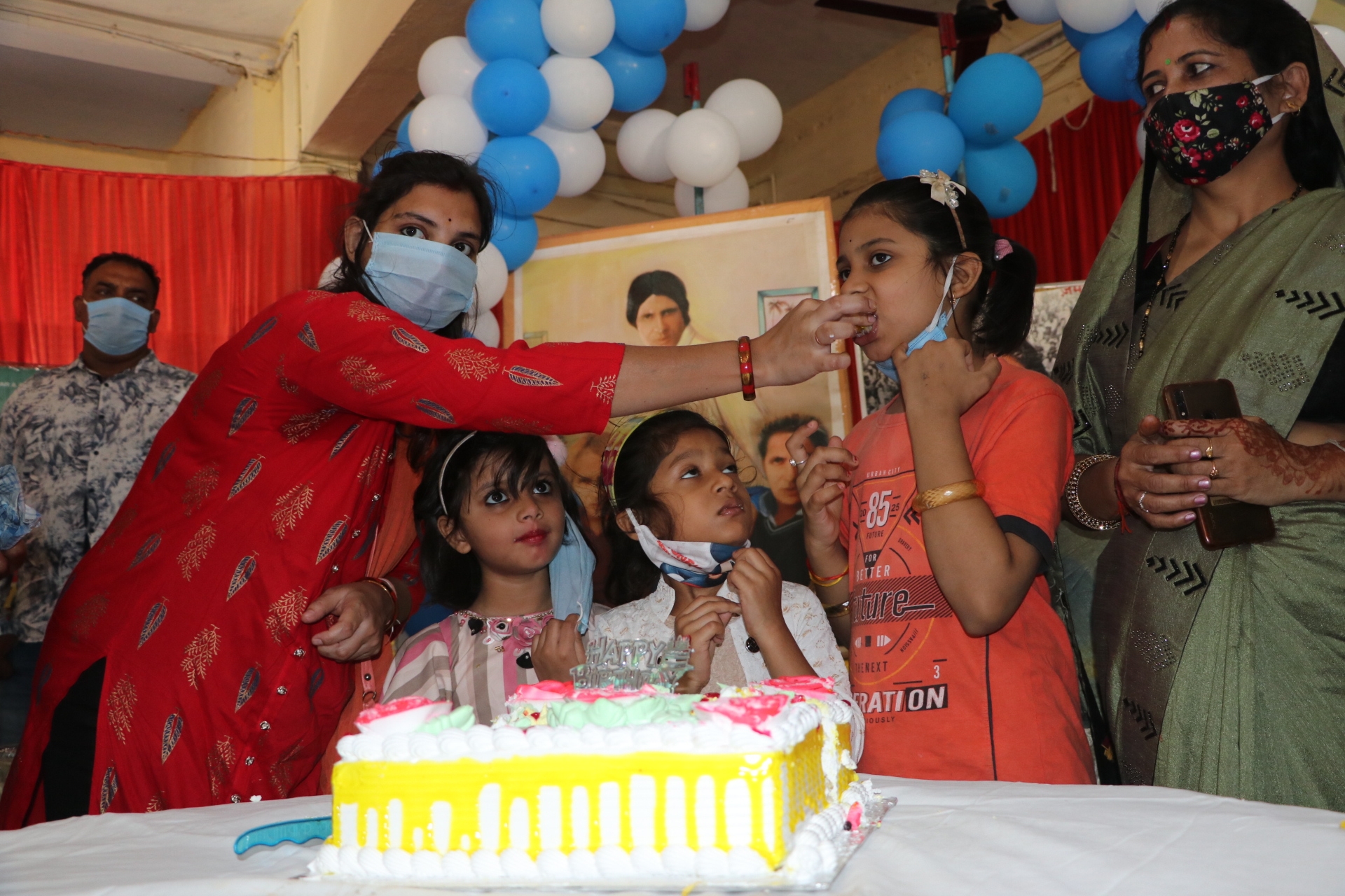 Bhopal Amitabh Bachchan birthday celebration.