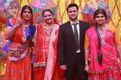 Rupal Patel gives comedy a shot