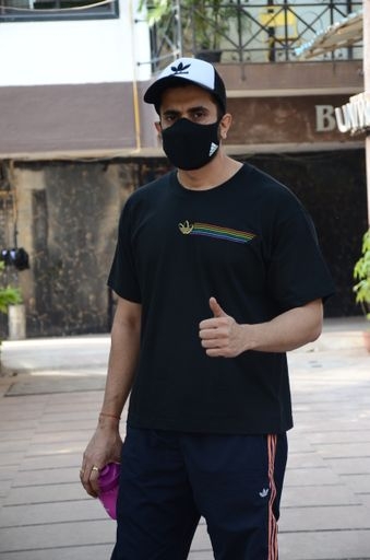 Mumbai: Actor Sunny Singh seen at Juhu in Mumbai on Nov 20, 2020. (Photo: IANS)