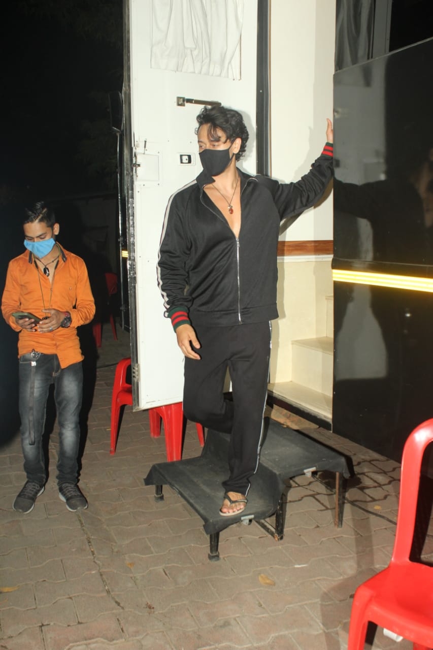 Mumbai: Actor Tiger Shroff seen during a shoot at Mumbai's Andheri on Dec 2, 2020. (Photo: IANS)