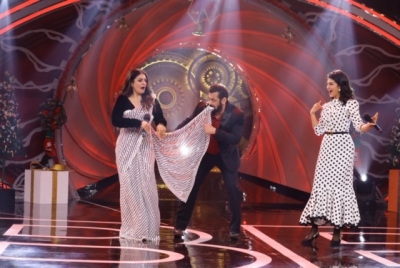 Bigg Boss 14: Salman Khan gets special birthday tribute -