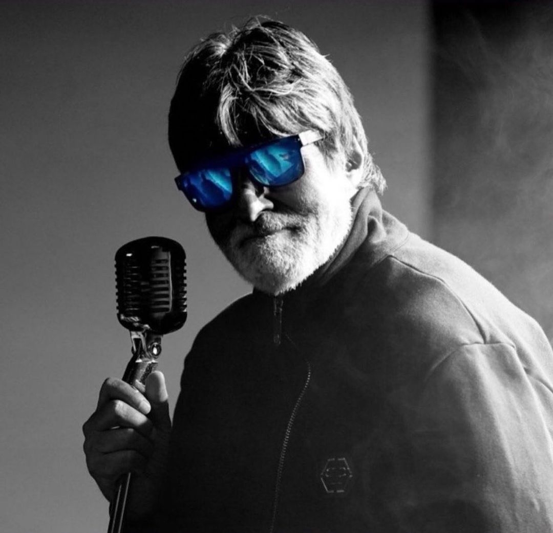 Amitabh Bachchan shares failed attempt at getting rockstar look. (Photo Credit: Instagram)