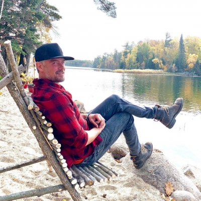 Josh Duhamel might replace Armie Hammer in upcoming film.(photo:Instagram)