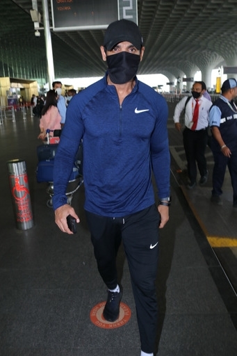 Mumbai: John Abraham Spotted at Airport Departure, on Feb 4th, 2021. (Photo: IANS)