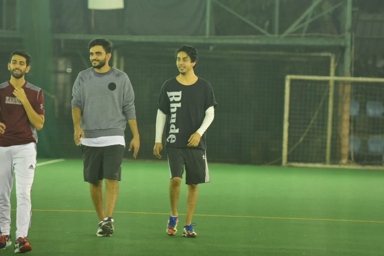 Mumbai: Aryan Khan And Ahan Shetty Spotted Playing Cricket at Bandra, on Feb 3rd, 2021. (Photo: IANS)