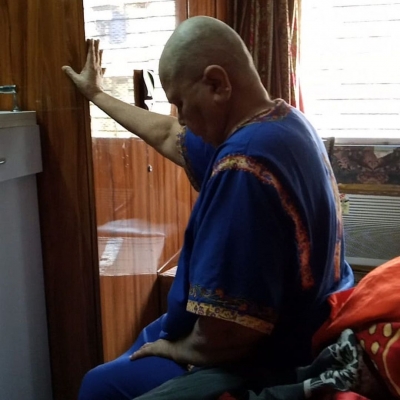 Rakhi Sawant urges fans to pray for her mother