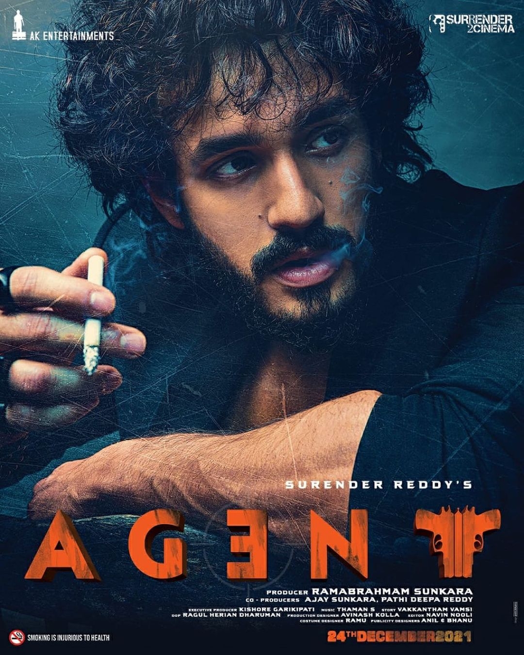 Akhil Akkineni unveils 'Agent' first look, title on b'day(Photo:IANS)
