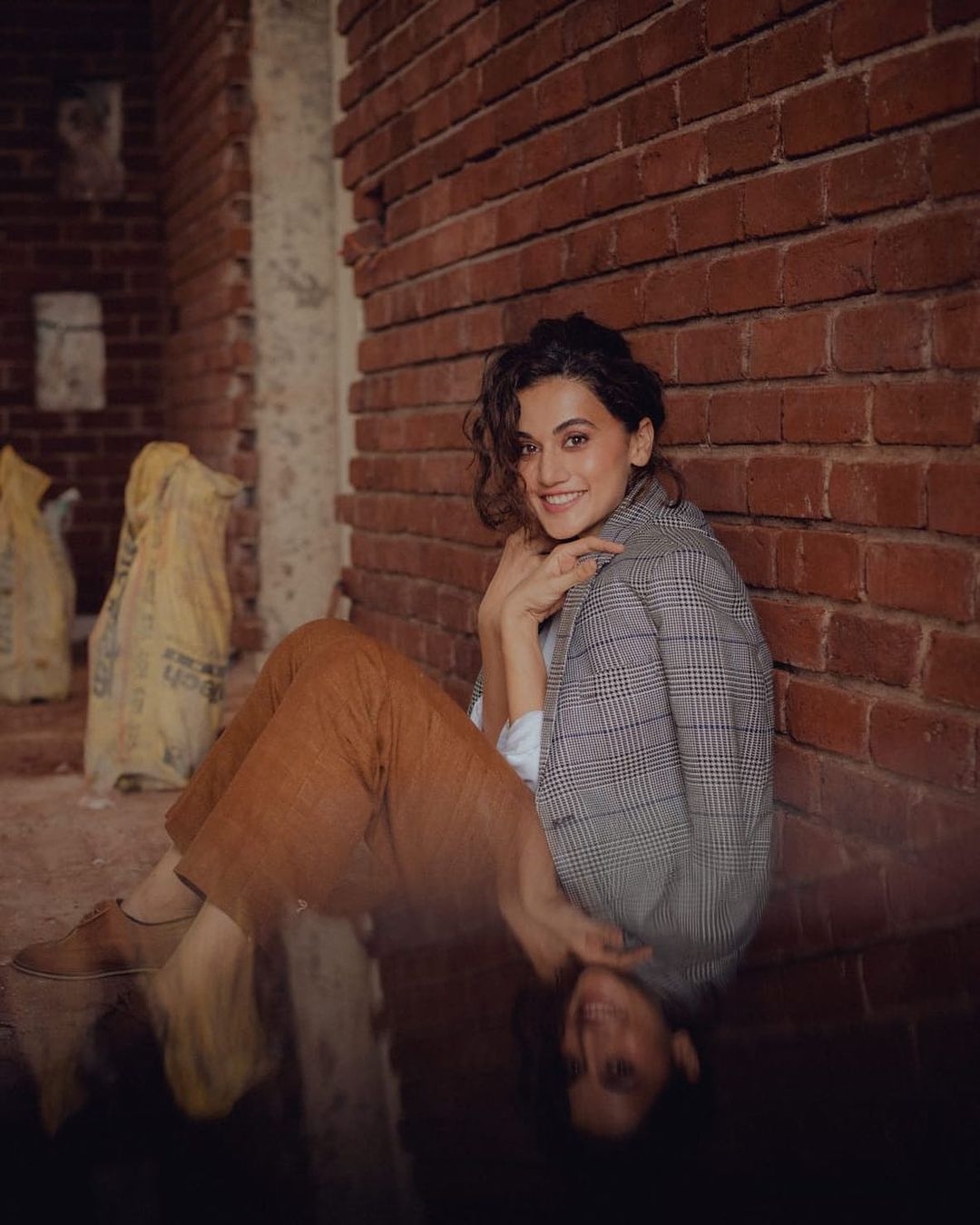 Taapsee,s mantra: Suit up, smile up, show up.(photo:instagram)