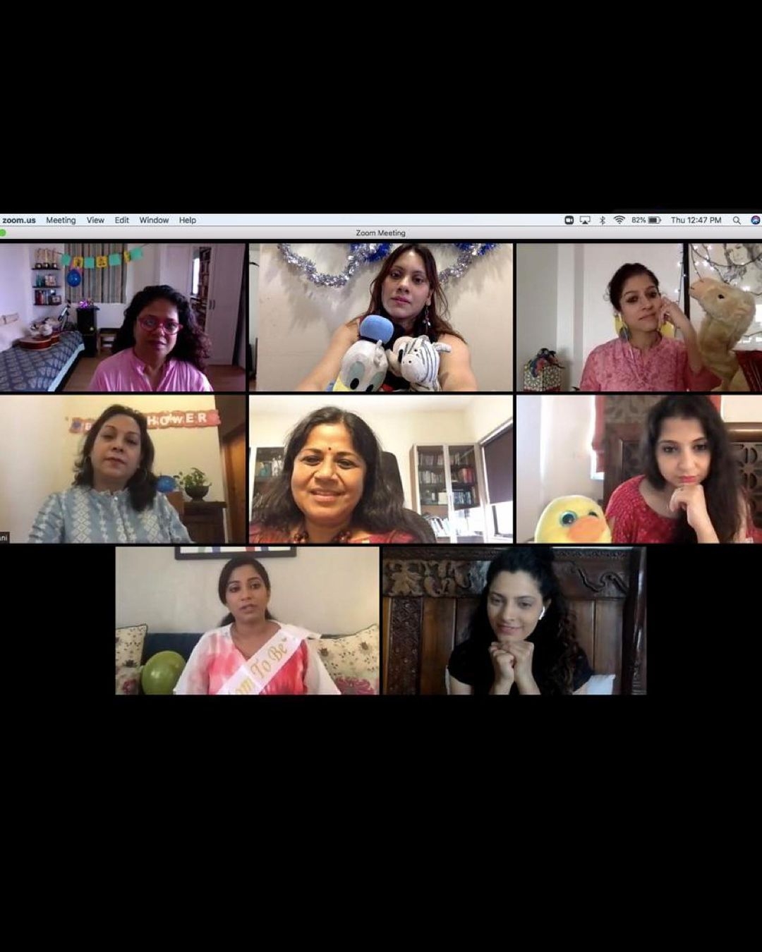 Shreya Ghoshal shares surprise baby shower pictures.(photo:instagram)