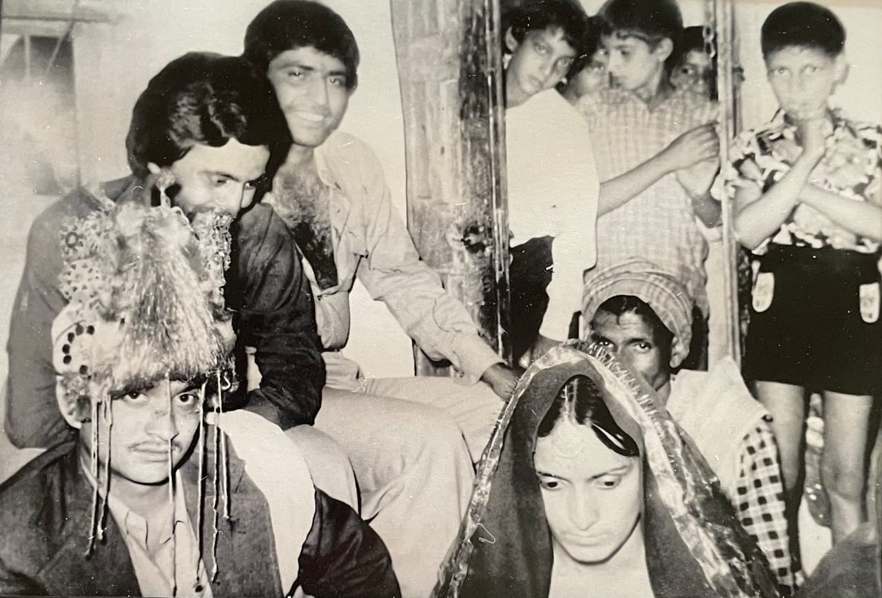 Kangana talks of parents' love story on their wedding anniversary